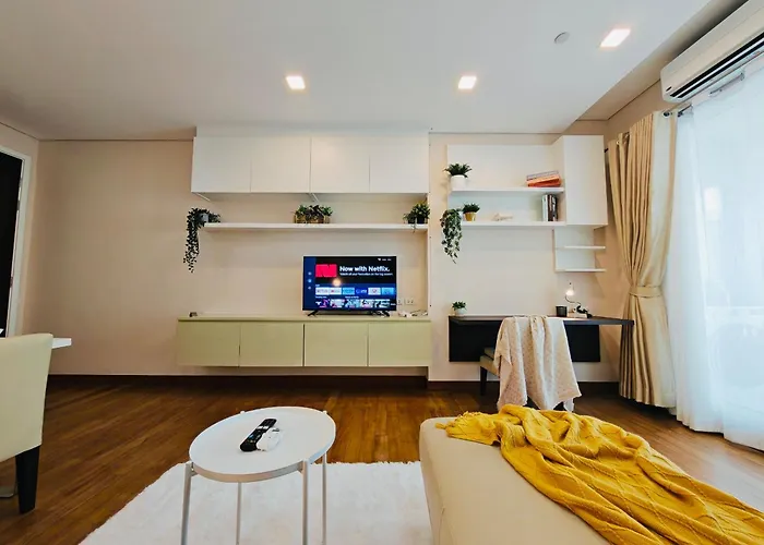 Apartment Downtown, Cozy 1br, 48sqm, Middle Of Thonglo, High Floor, Pool, Gym, Fast Wifi *
