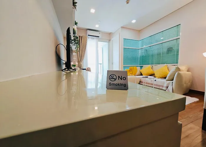 Apartment Downtown, Cozy 1br, 48sqm, Middle Of Thonglo, High Floor, Pool, Gym, Fast Wifi