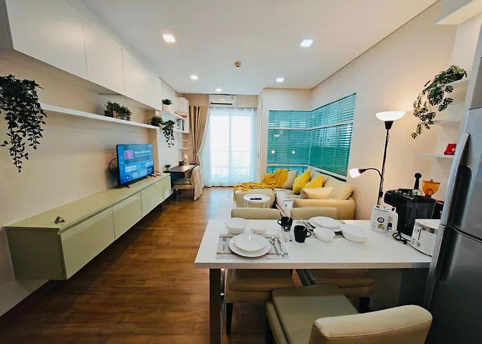 Downtown, Cozy 1br, 48sqm, Middle Of Thonglo, High Floor, Pool, Gym, Fast Wifi Apartment *