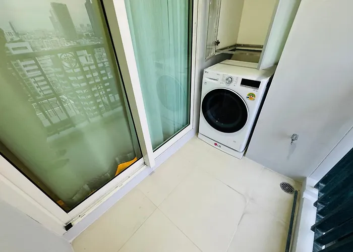 Apartment Downtown, Cozy 1br, 48sqm, Middle Of Thonglo, High Floor, Pool, Gym, Fast Wifi *